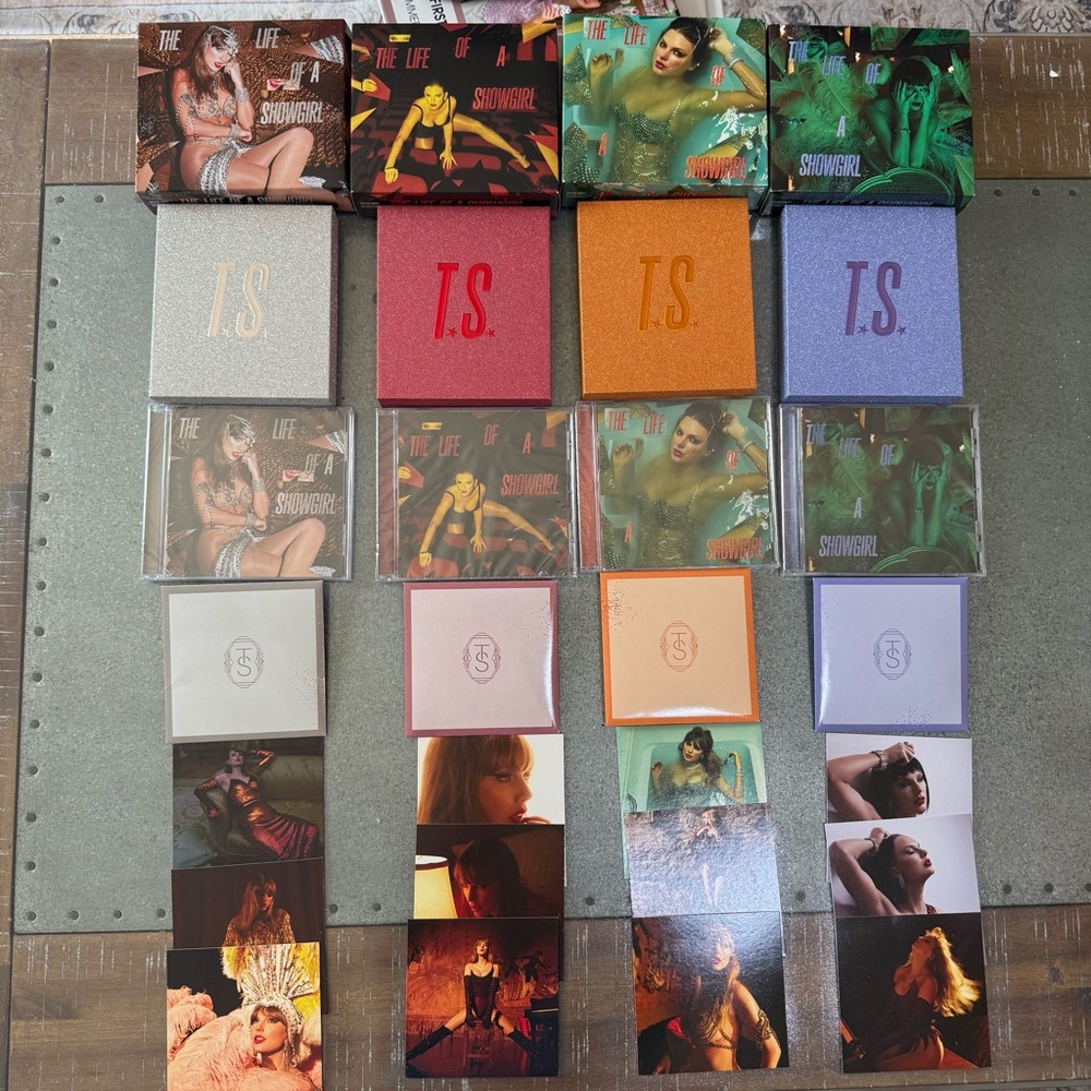 Taylor Swift Limited Edition The Life of a Showgirl 4 CDs. READ FULL DESCRIPTION